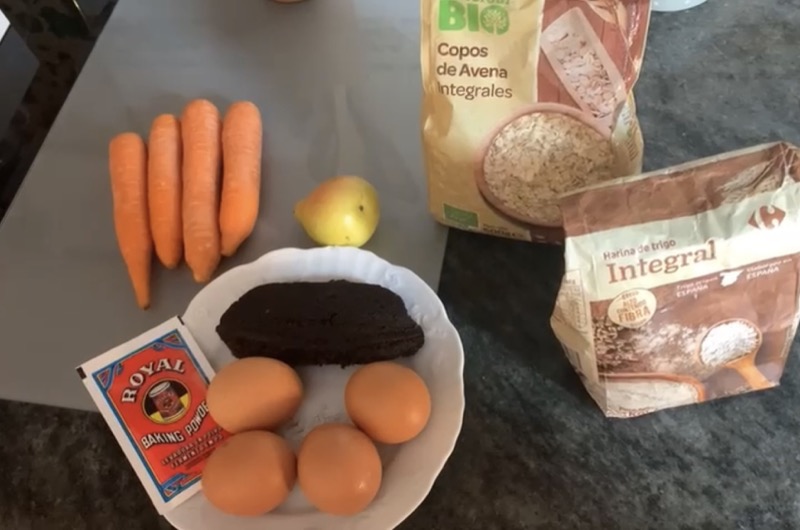 Ingredientes para bizcocho de zanahorias o carrotcake